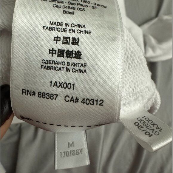 SOLD OUT White Adidas Y-3 Classic Chest Logo Hoodie - M - Picture 5 of 14